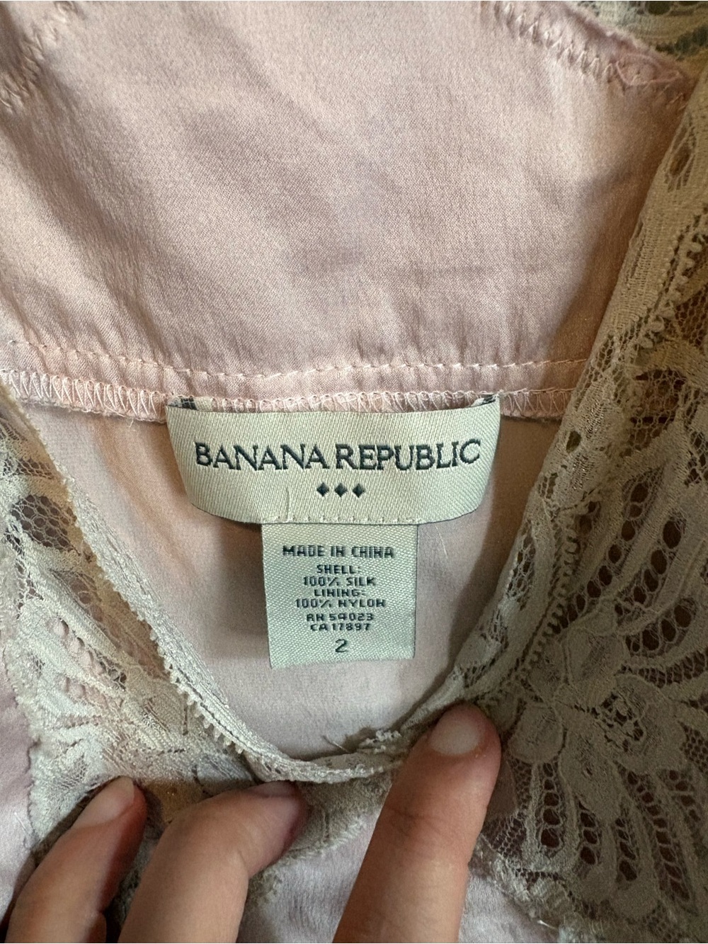 Silk Camisole Banana Republic Vintage size 2 XS - Picture 3 of 4